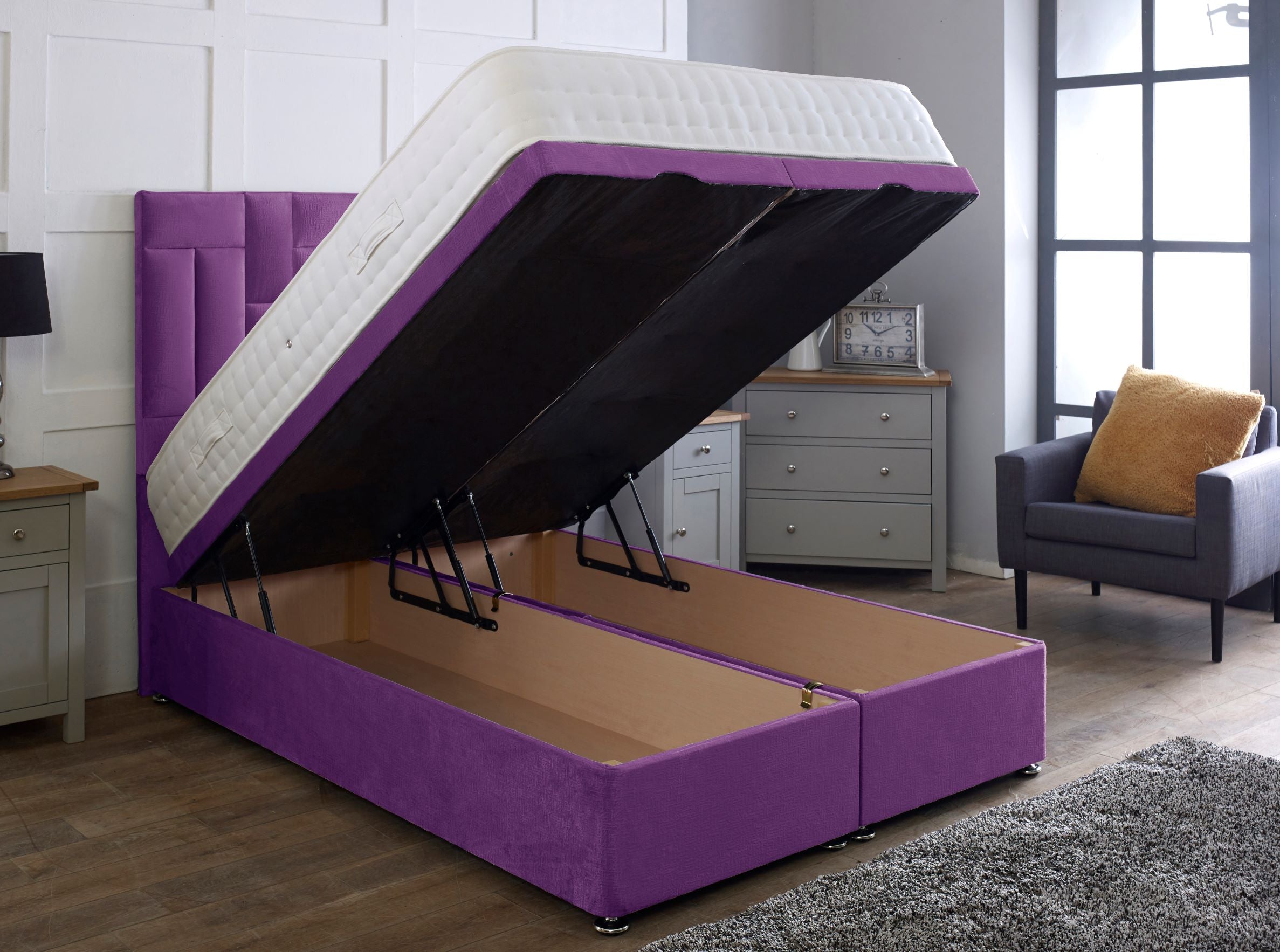 Medusa Ottoman Storage Divan Bed Finished With A 54'' Floorstanding Multi Panel Headboard