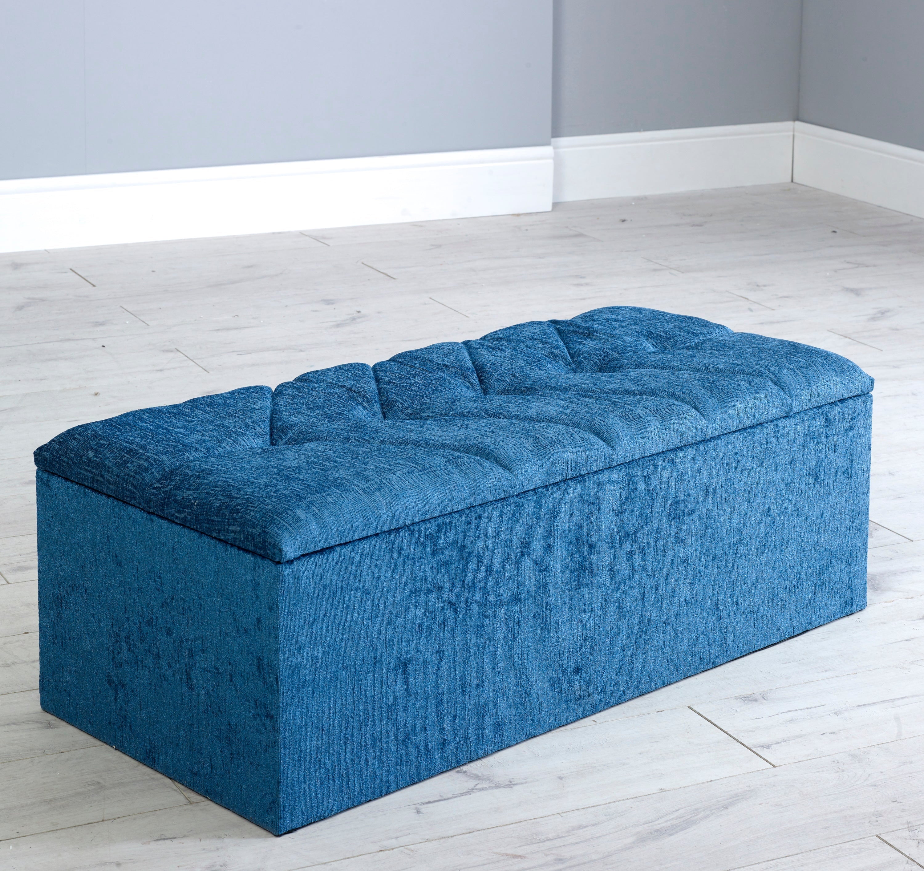 Cirri Gas Lift Ottoman Blanket Storage Box – Stylish & Practical