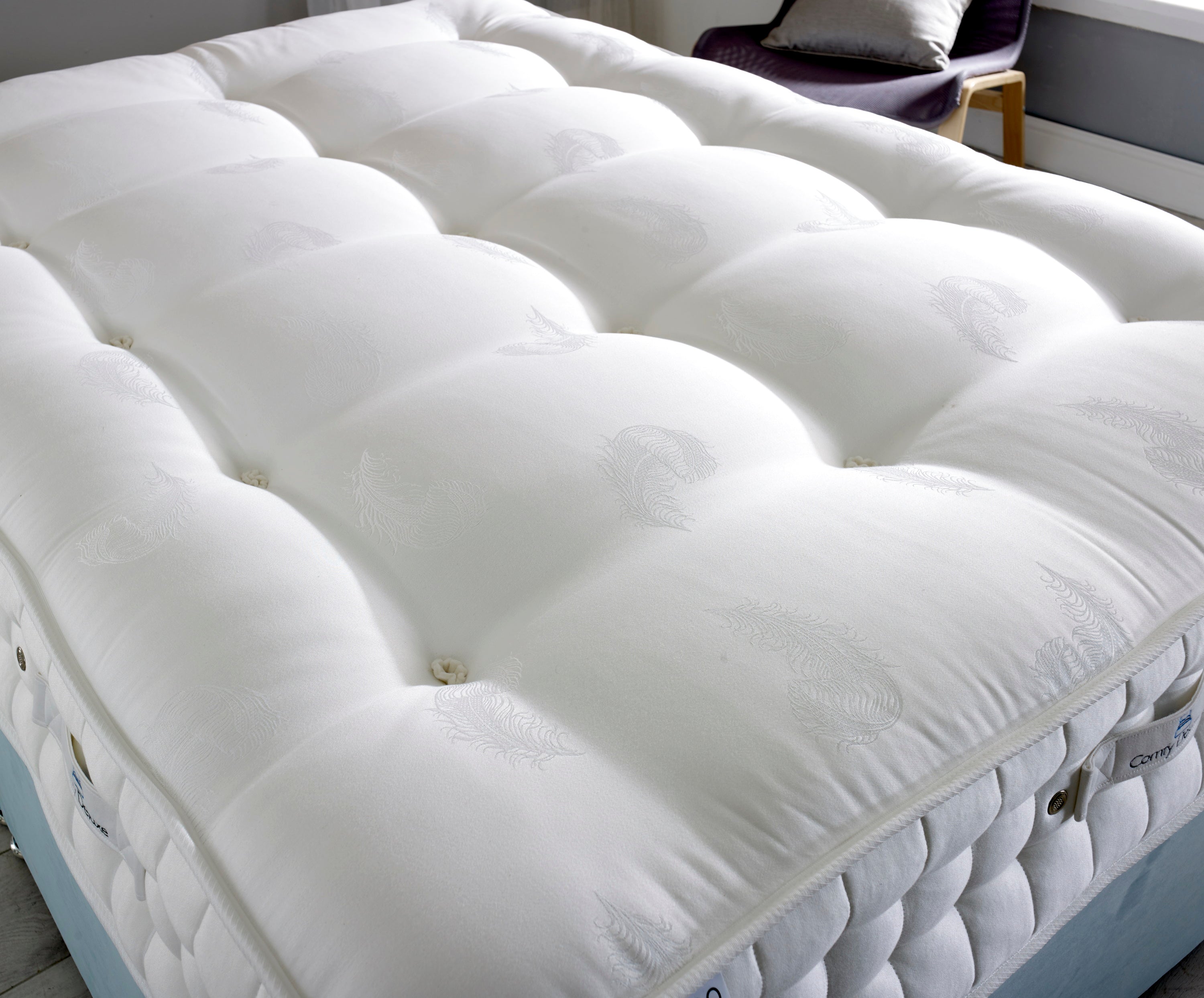 Isaac Hand Side Stitched Natural Filling Pocket Mattress