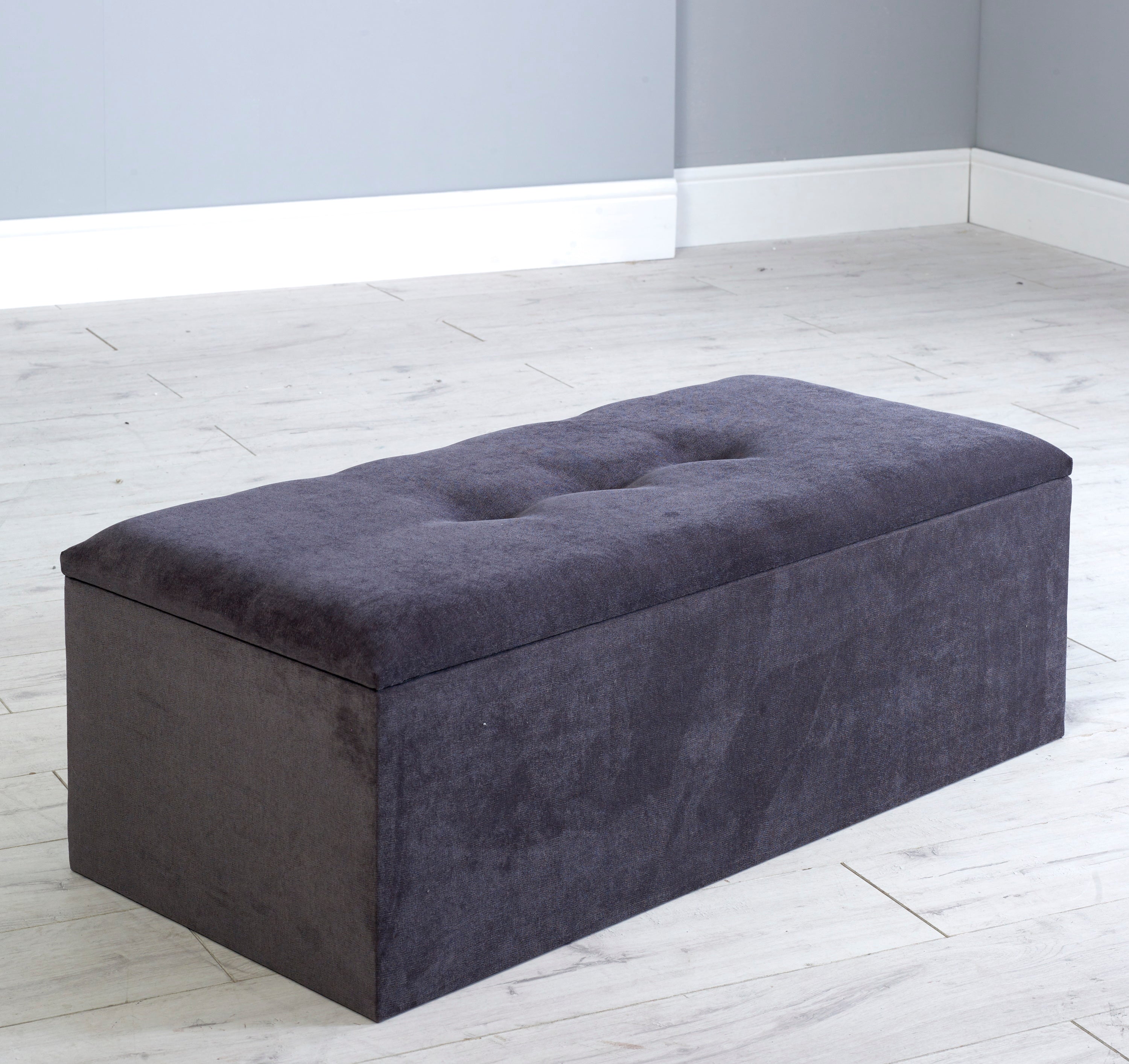 Rhombus Gas Lift Ottoman Blanket Storage Box