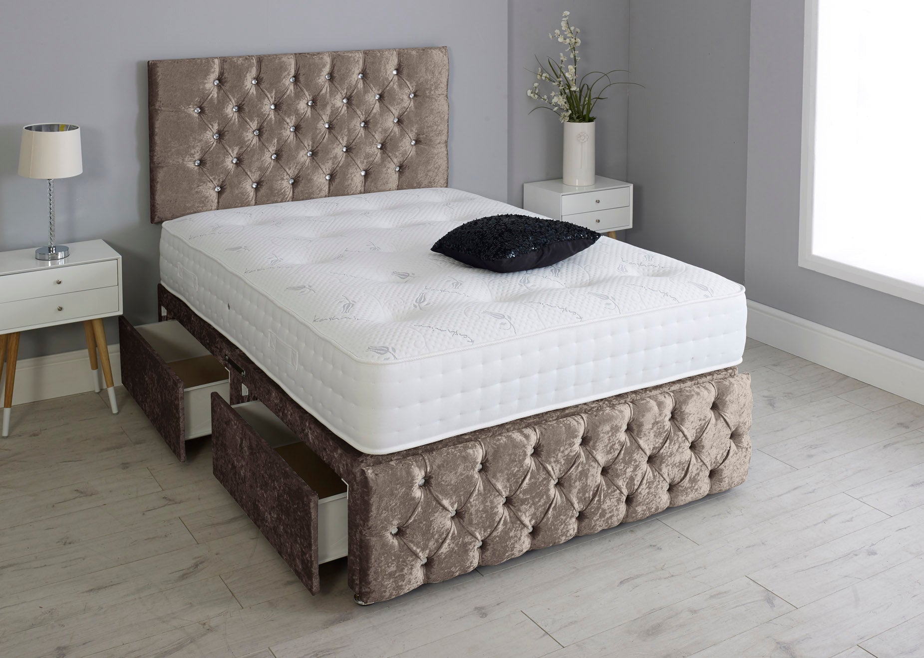 Milly Chesterfield Divan Bed Set with Headboard & Pocket Mattress