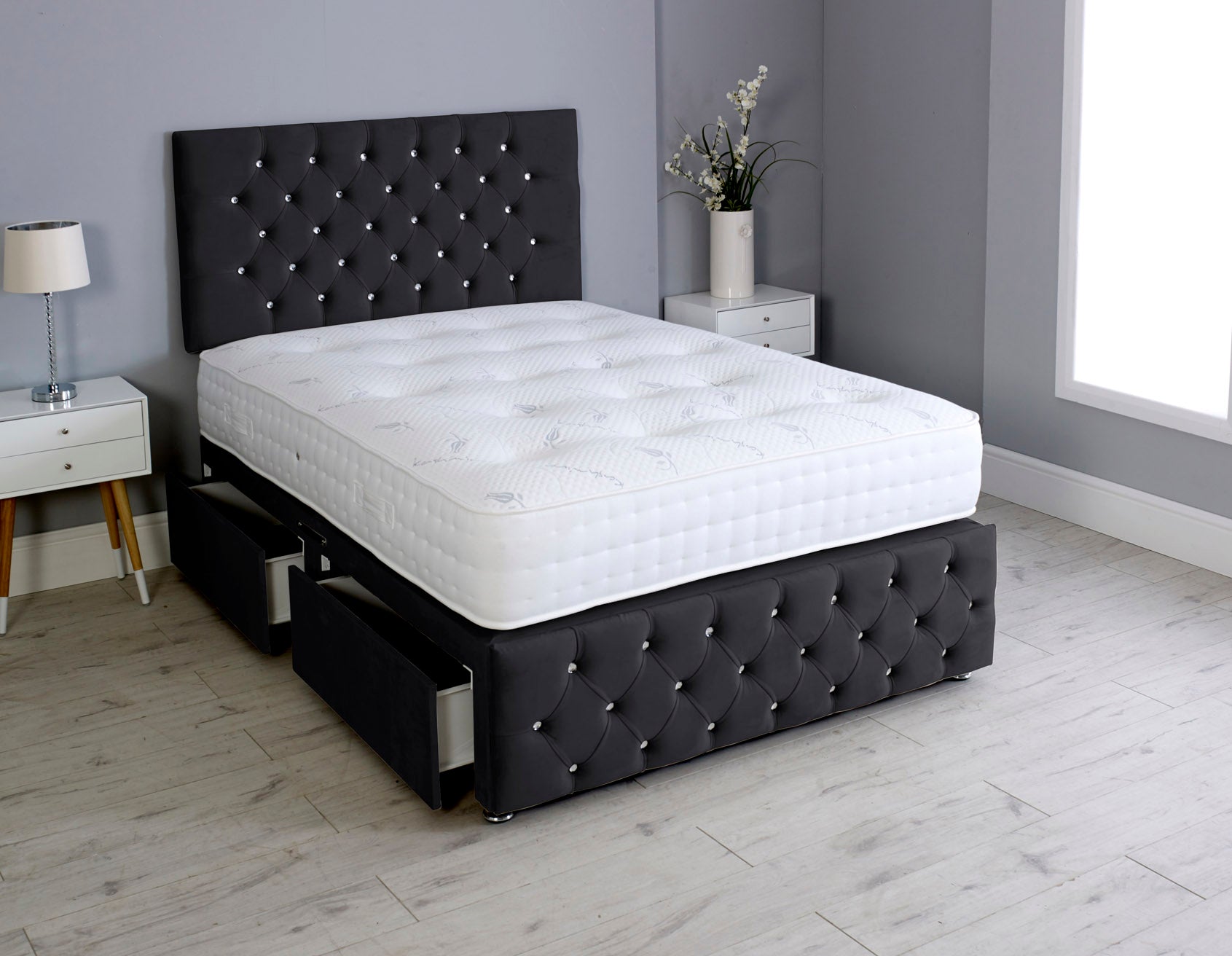 Milly Chesterfield Divan Bed Set with Headboard & Memory Mattress