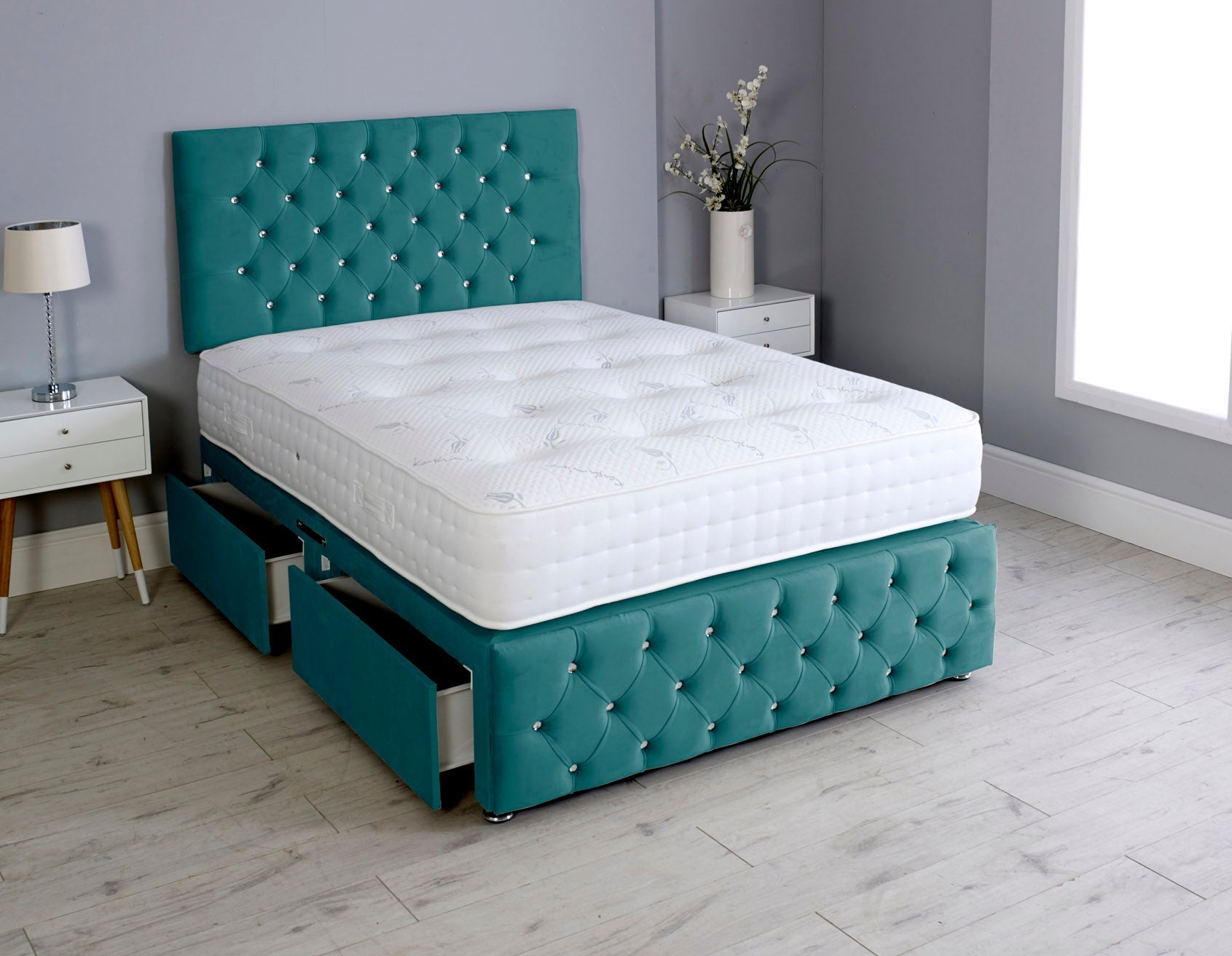 Milly Chesterfield Divan Bed Set with Headboard & Memory Mattress