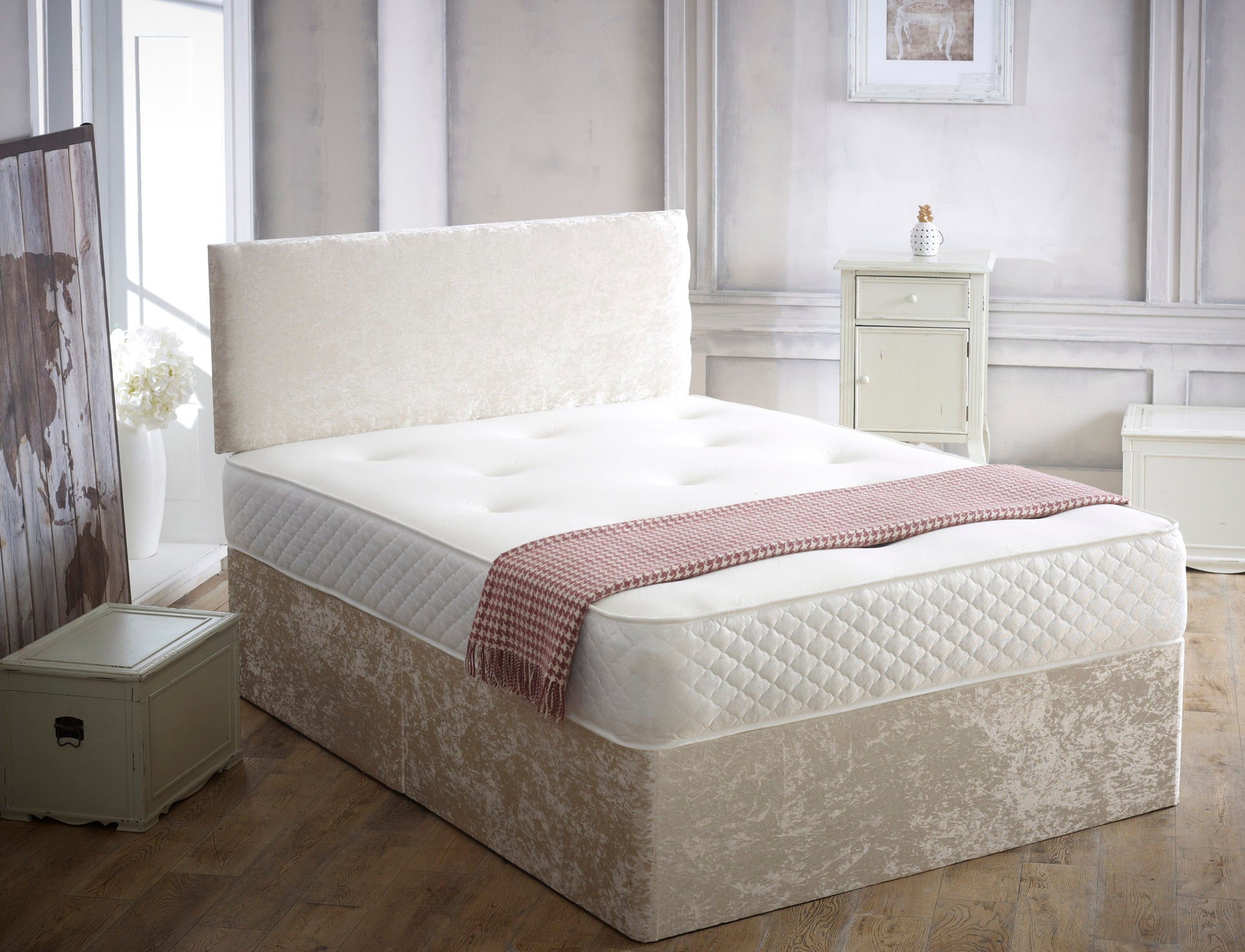 Plain Cassie Divan Bed Set with Memory Sprung Mattress