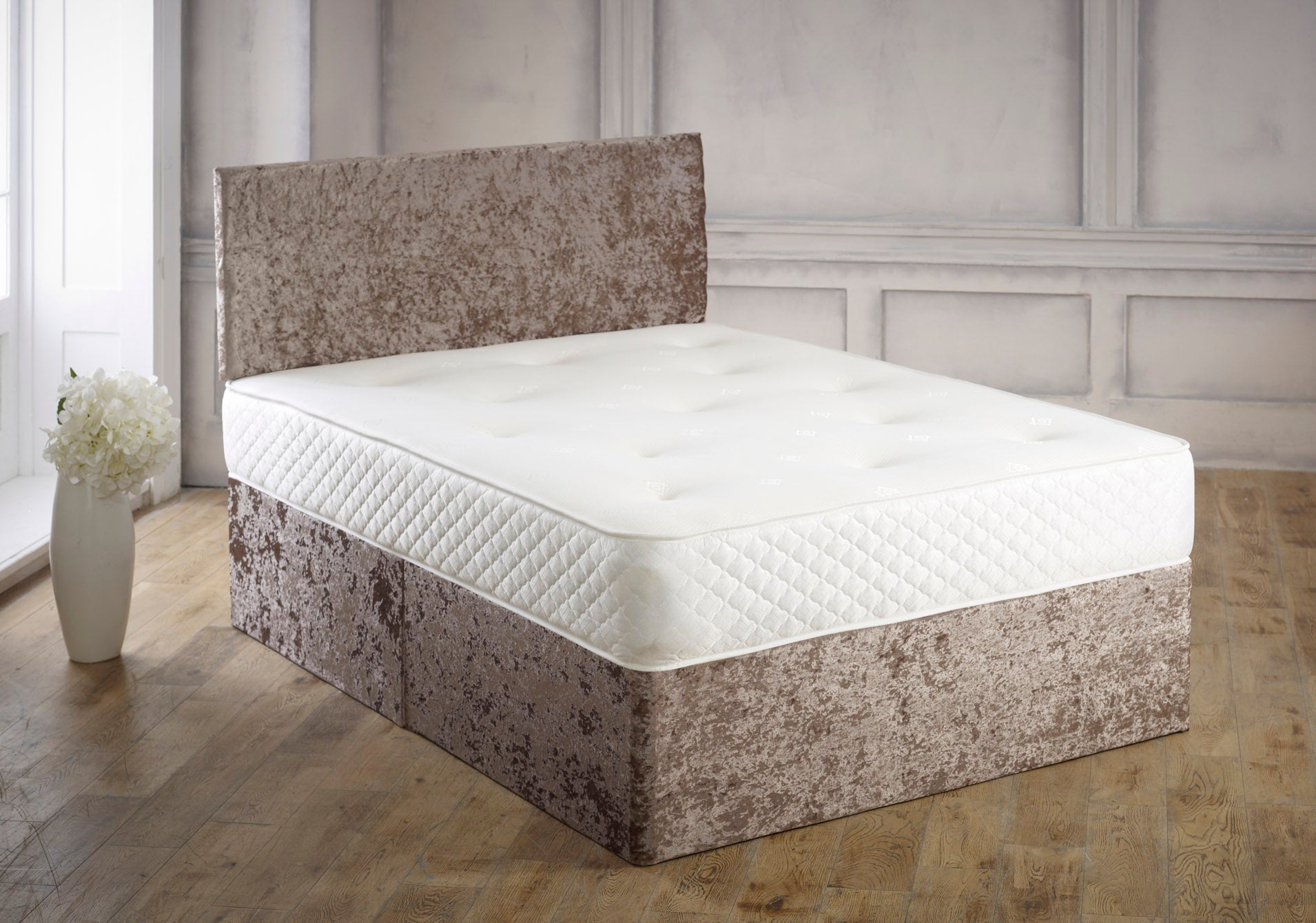 Plain Cassie Divan Bed Set with Memory Sprung Mattress